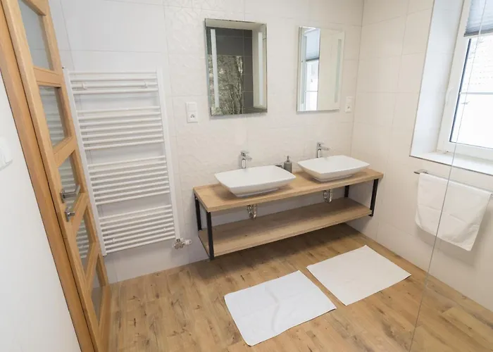 Pod Bukom Hotel apartamentowy *